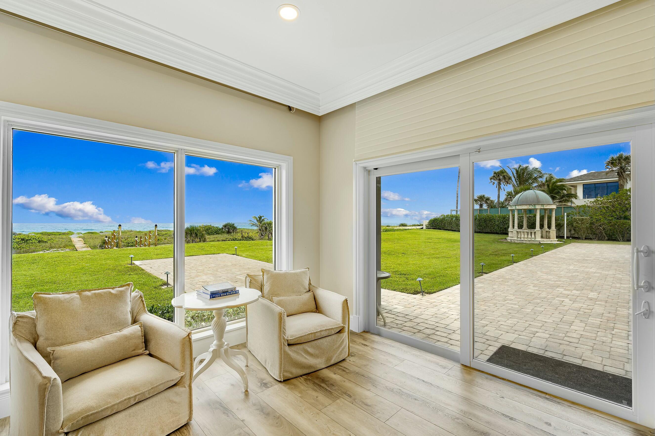 477 S Bch Rd Jupiter Island, FL 33455