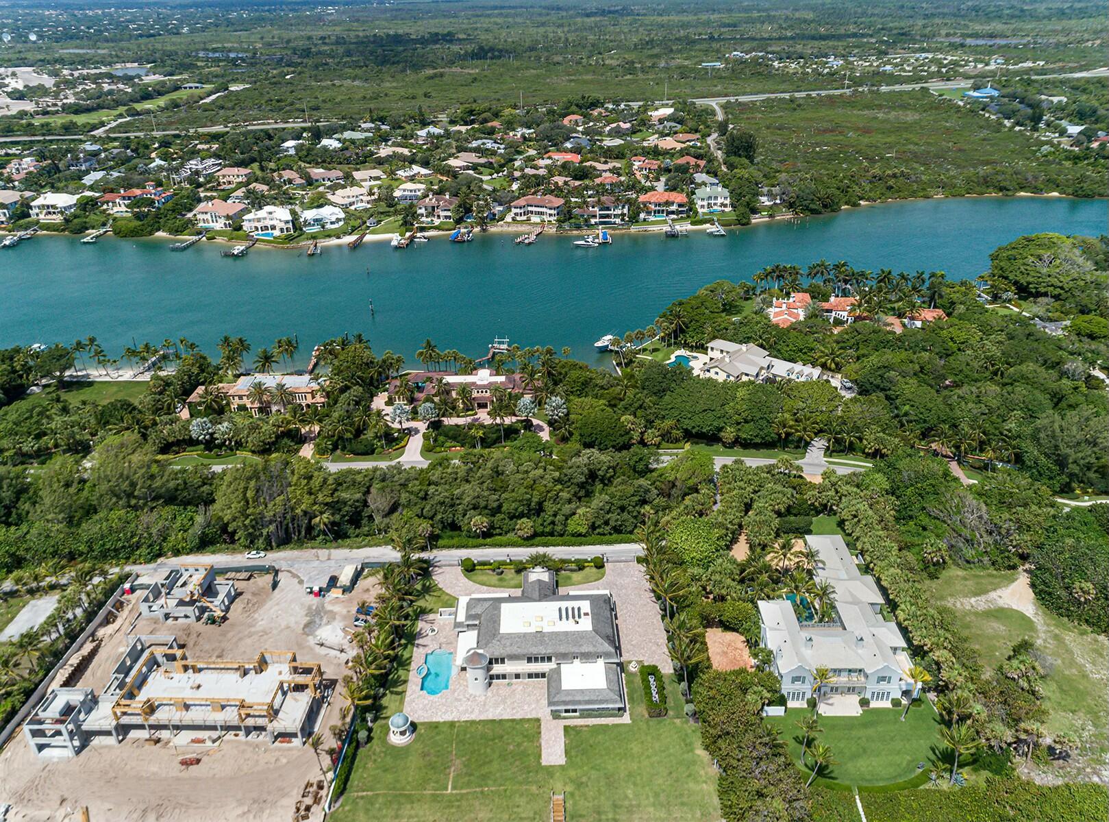 477 S Bch Rd Jupiter Island, FL 33455