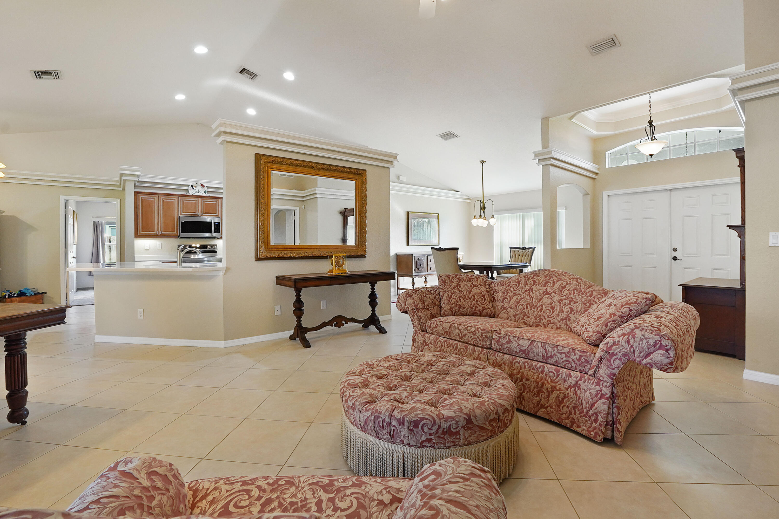5856 NW Mesa Cir Port St Lucie, FL 34986