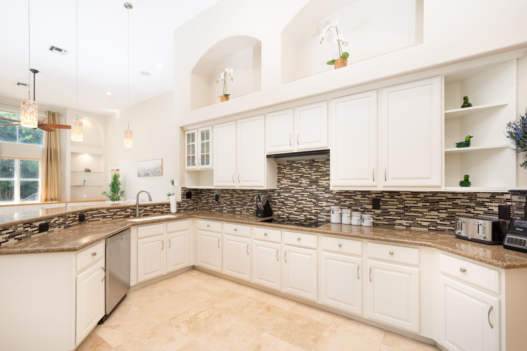 11430 NW 18th St Plantation, FL 33323