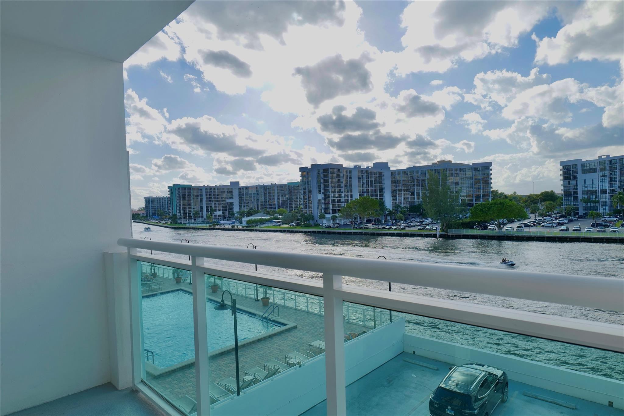 3000 S Ocean Dr #312