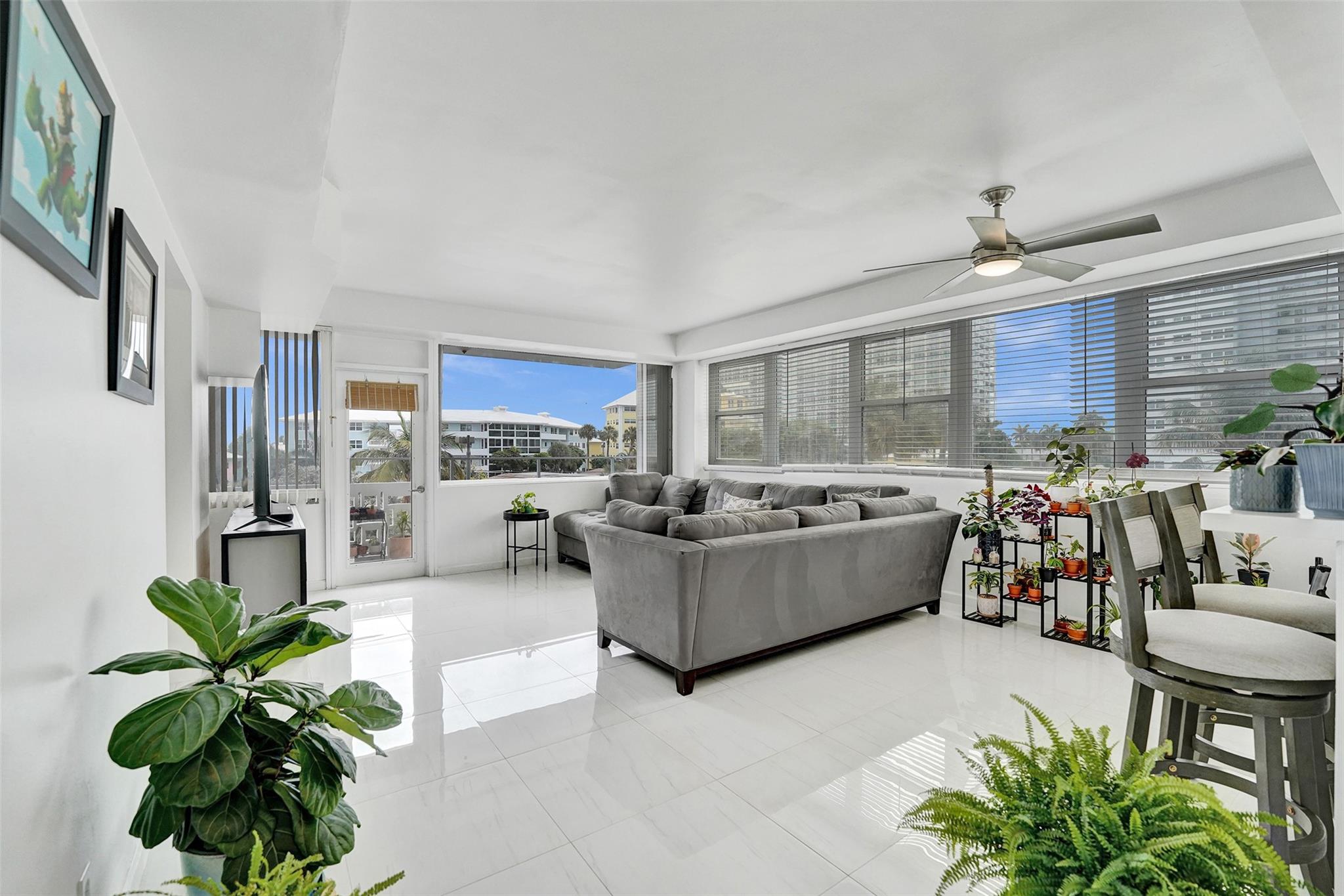 1900 S Ocean Dr #301