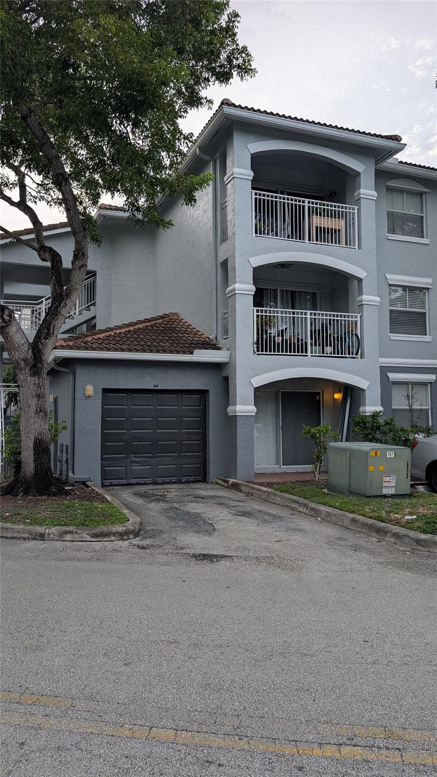 150 NW 96th Ave #9-101