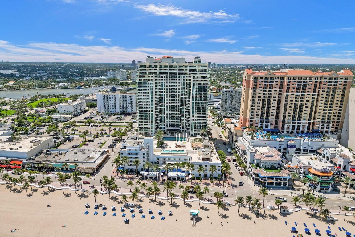 101 S Fort Lauderdale Bch #806 Fort Lauderdale, FL 33316