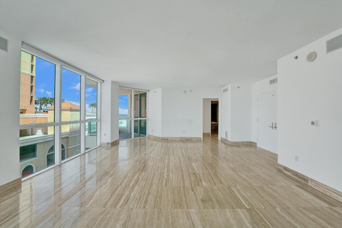 101 S Fort Lauderdale Bch #806 Fort Lauderdale, FL 33316