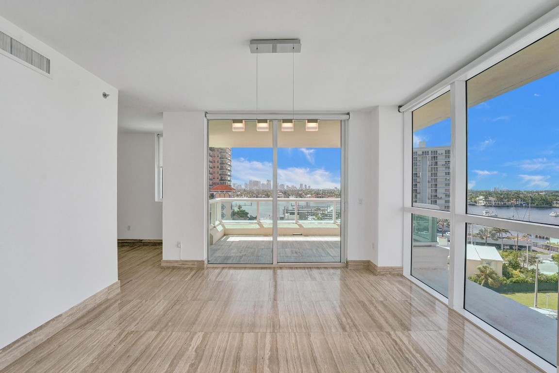 101 S Fort Lauderdale Bch #806 Fort Lauderdale, FL 33316