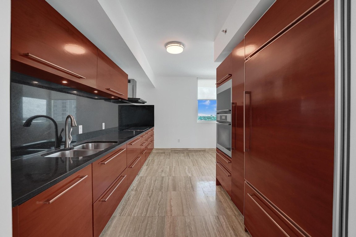 101 S Fort Lauderdale Bch #806 Fort Lauderdale, FL 33316