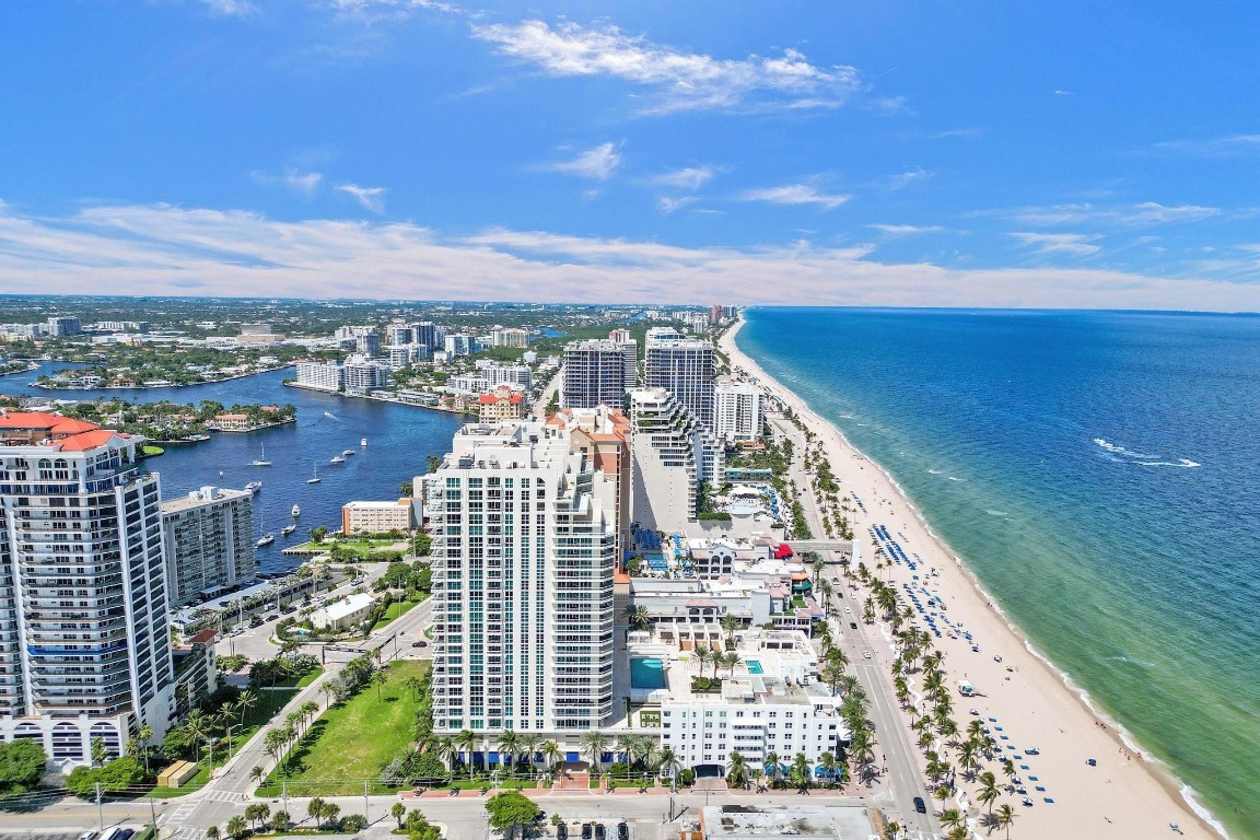 101 S Fort Lauderdale Bch #806 Fort Lauderdale, FL 33316