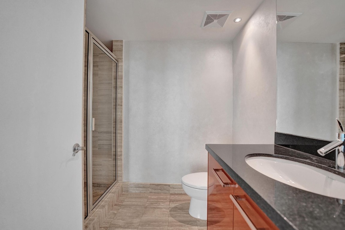 101 S Fort Lauderdale Bch #806 Fort Lauderdale, FL 33316