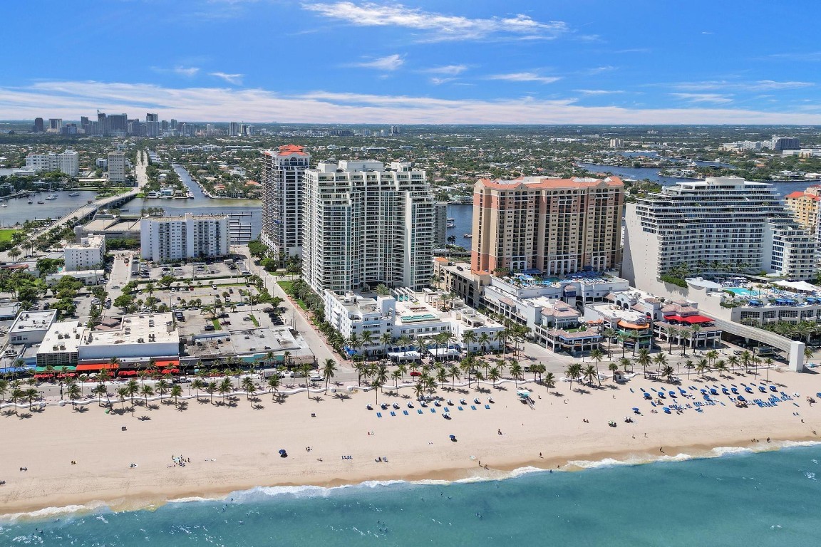 101 S Fort Lauderdale Bch #806 Fort Lauderdale, FL 33316