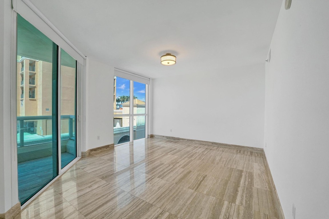 101 S Fort Lauderdale Bch #806 Fort Lauderdale, FL 33316