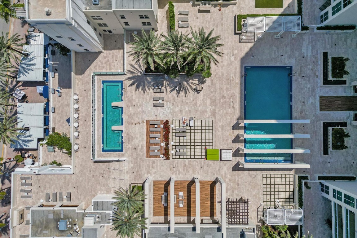 101 S Fort Lauderdale Bch #806 Fort Lauderdale, FL 33316