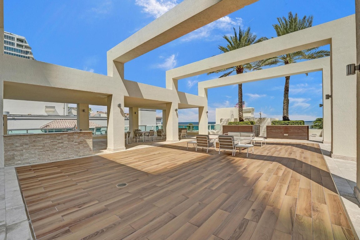 101 S Fort Lauderdale Bch #806 Fort Lauderdale, FL 33316
