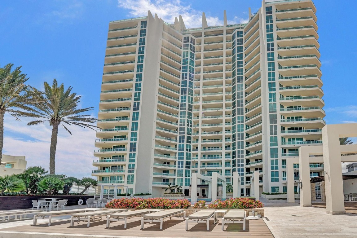 101 S Fort Lauderdale Bch #806 Fort Lauderdale, FL 33316