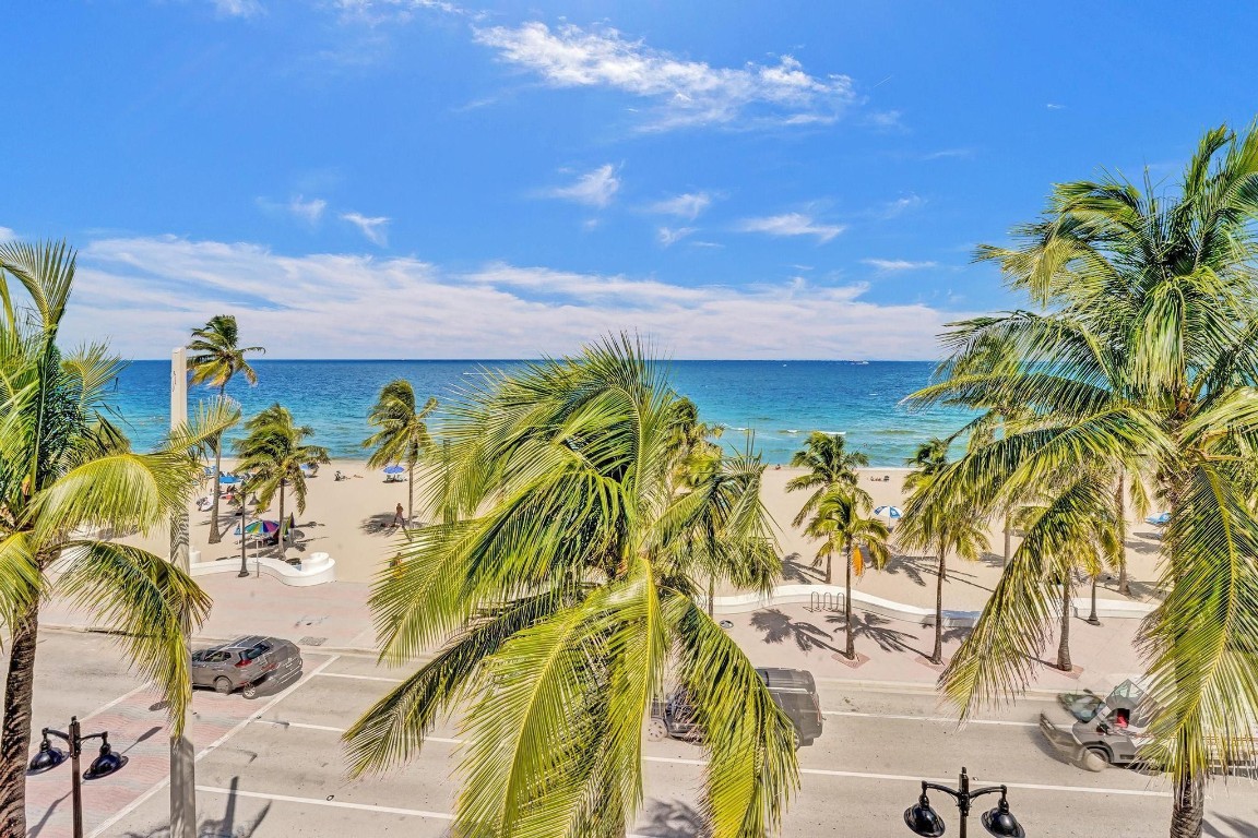 101 S Fort Lauderdale Bch #806 Fort Lauderdale, FL 33316
