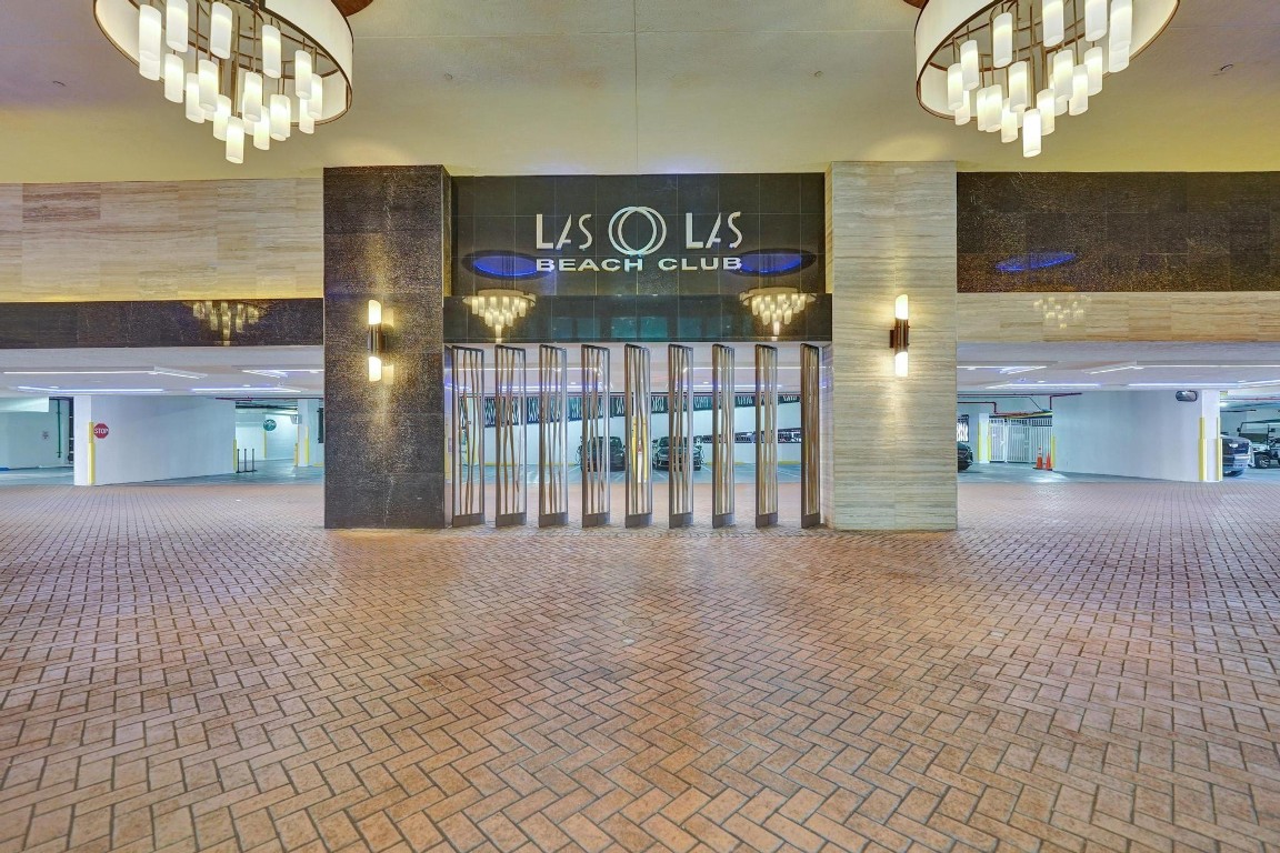 101 S Fort Lauderdale Bch #806 Fort Lauderdale, FL 33316