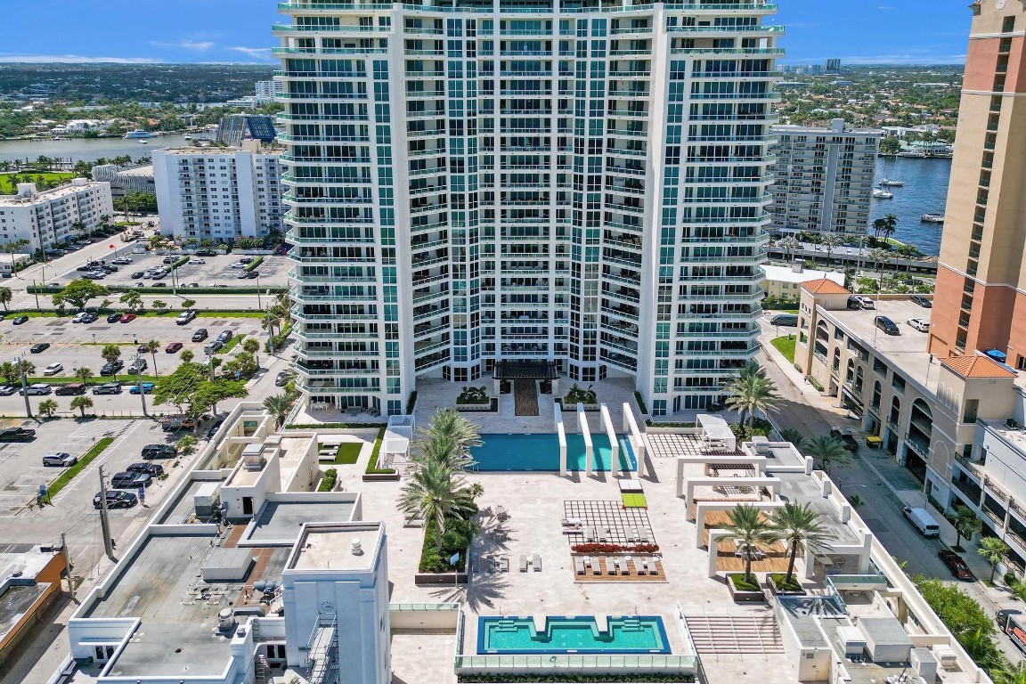 101 S Fort Lauderdale Bch #806 Fort Lauderdale, FL 33316