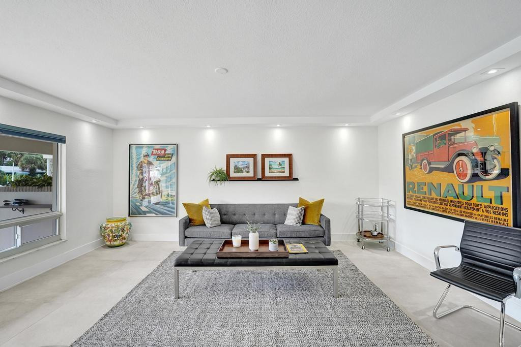 2866 NE 30th St #9 Fort Lauderdale, FL 33306