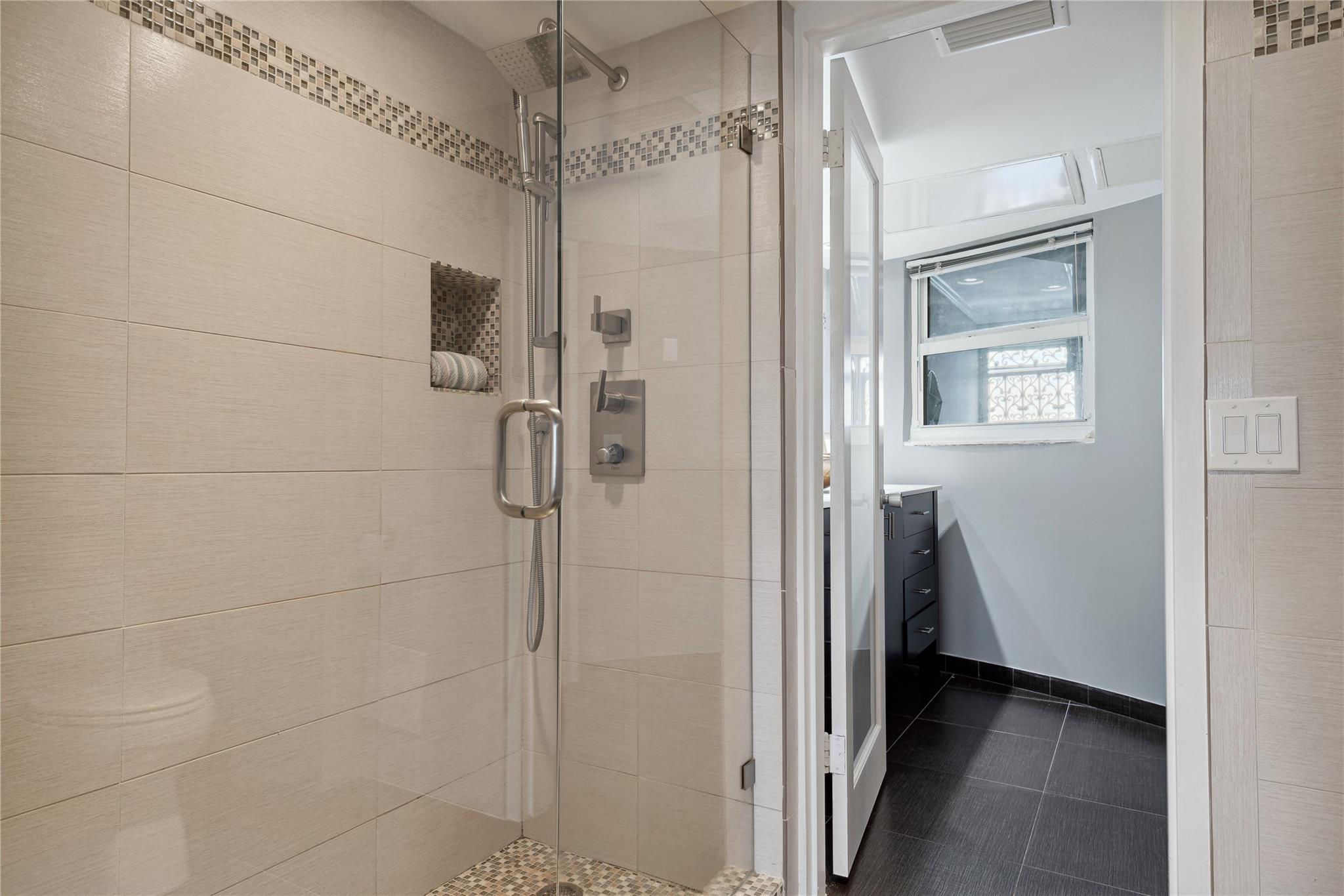 333 Sunset Dr #207 Fort Lauderdale, FL 33301