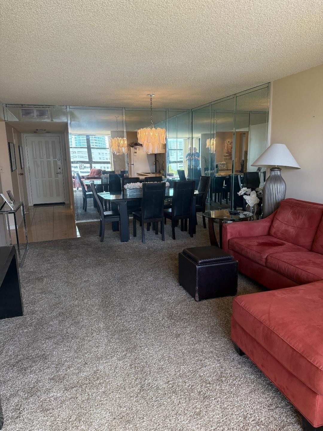 600 Parkview Dr #826 Hallandale Beach, FL 33009