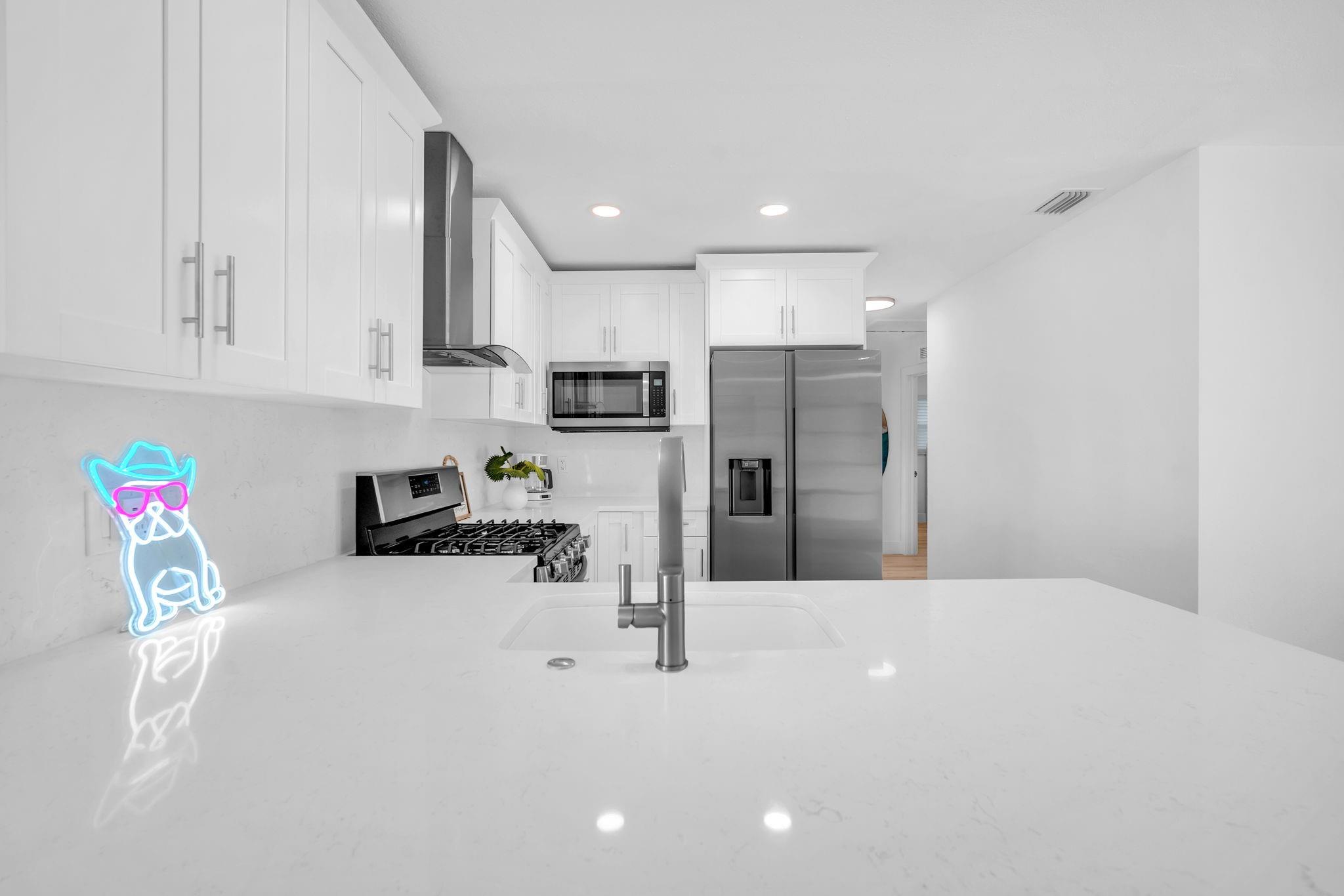 3308 El Vedado Ct West Palm Beach, FL 33405