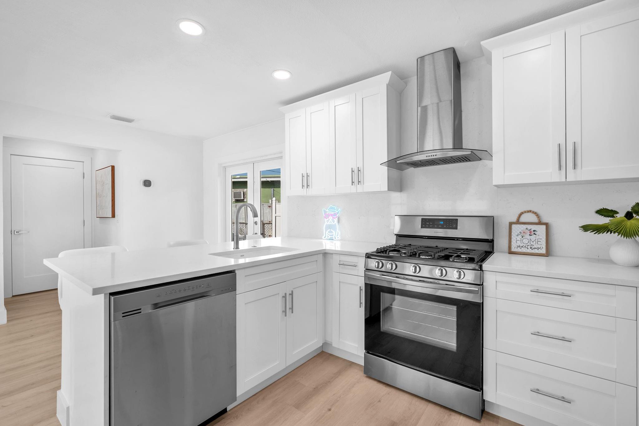 3308 El Vedado Ct West Palm Beach, FL 33405