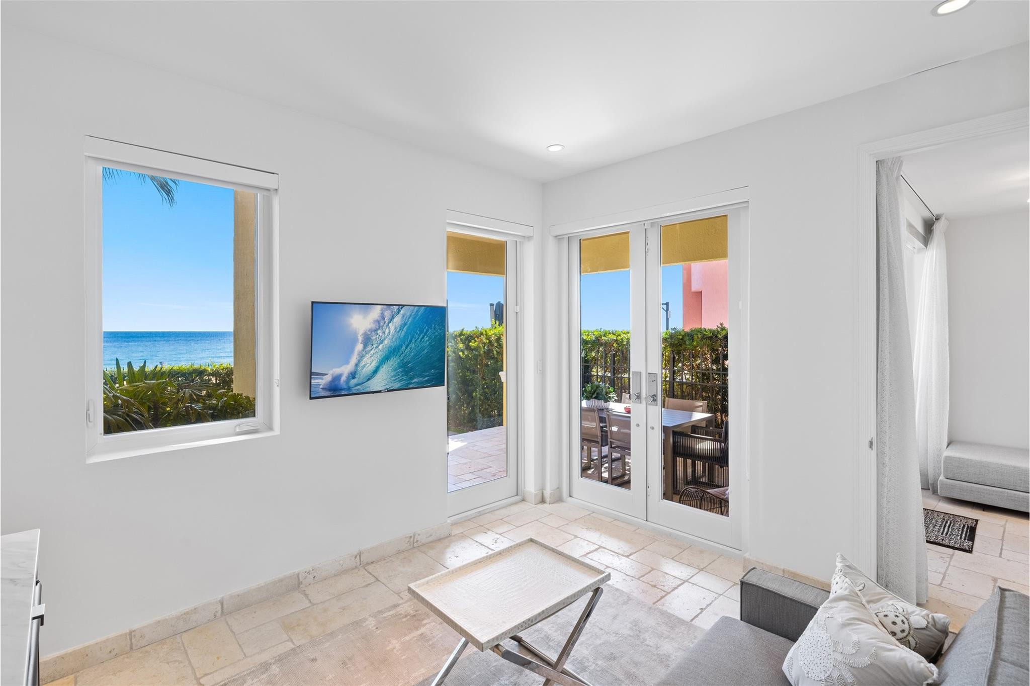 2150 N Ocean Blvd #IV Fort Lauderdale, FL 33305