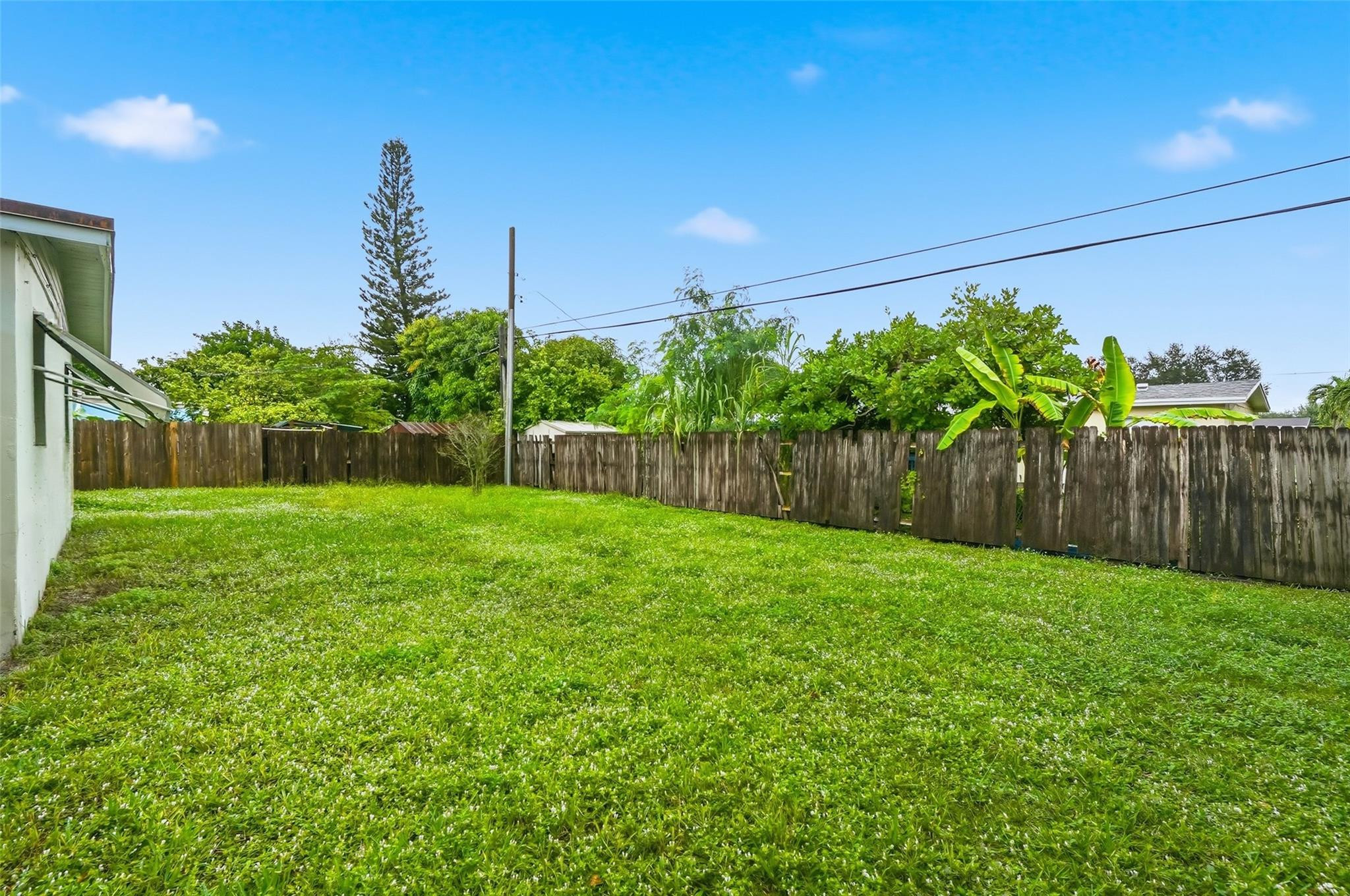 5711 SW 37th Ct Davie, FL 33314