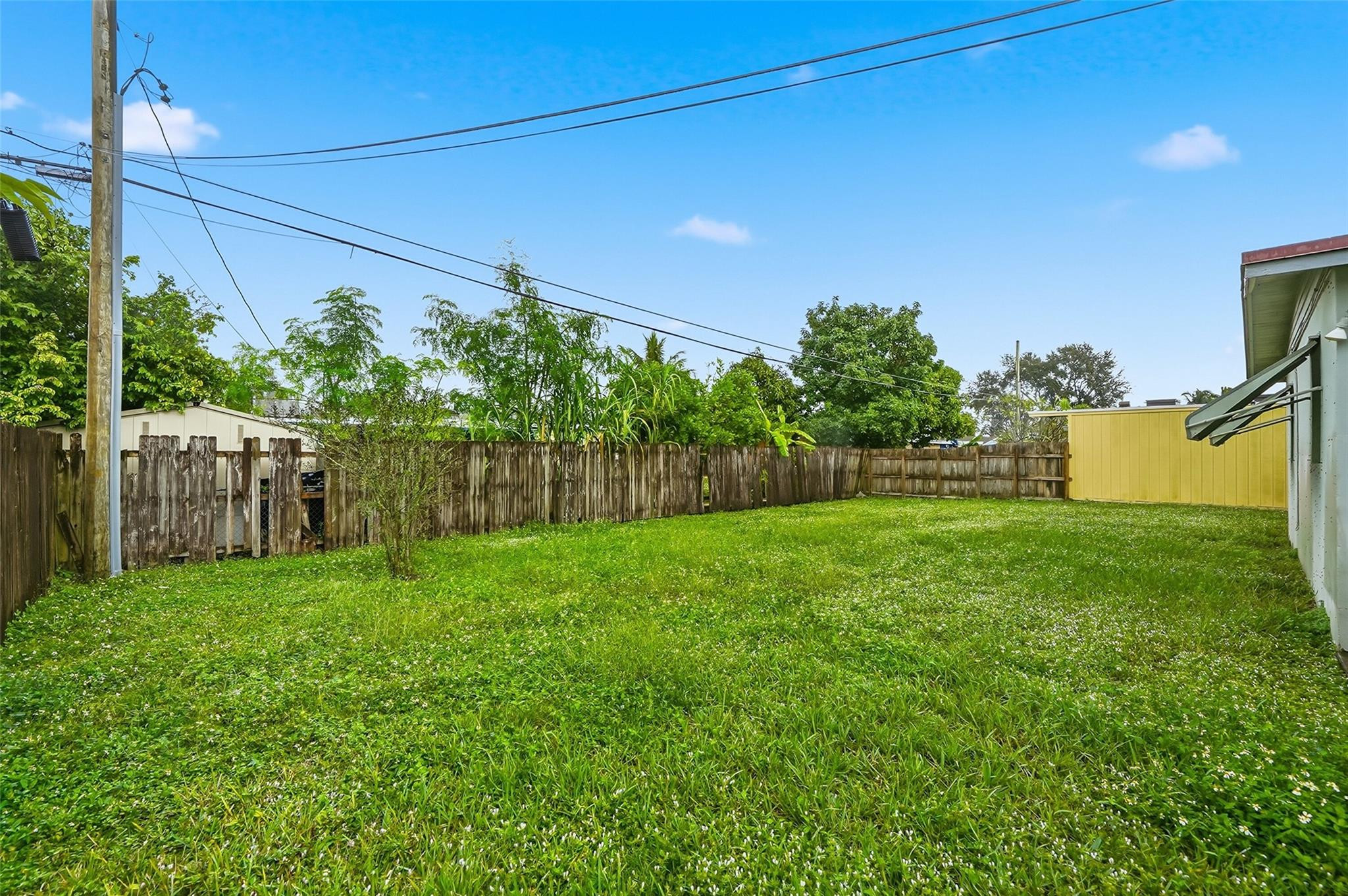 5711 SW 37th Ct Davie, FL 33314