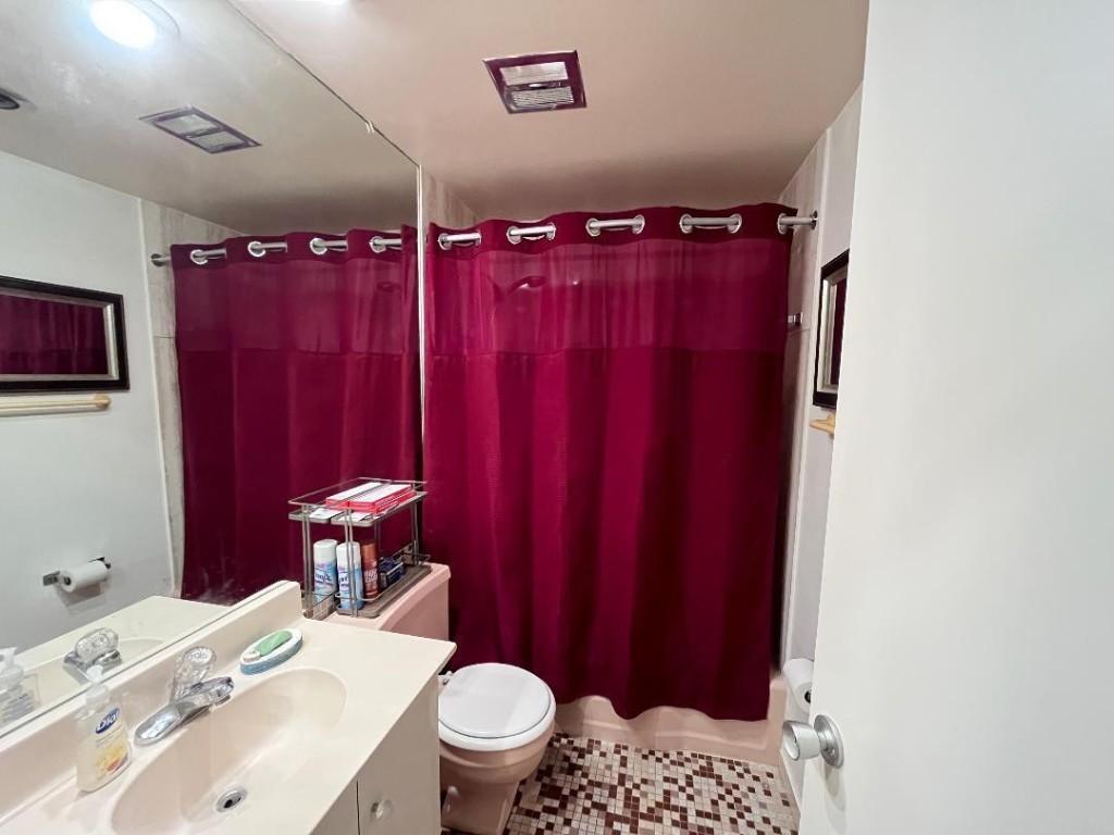 3200 NE 36th #703 Fort Lauderdale, FL 33308