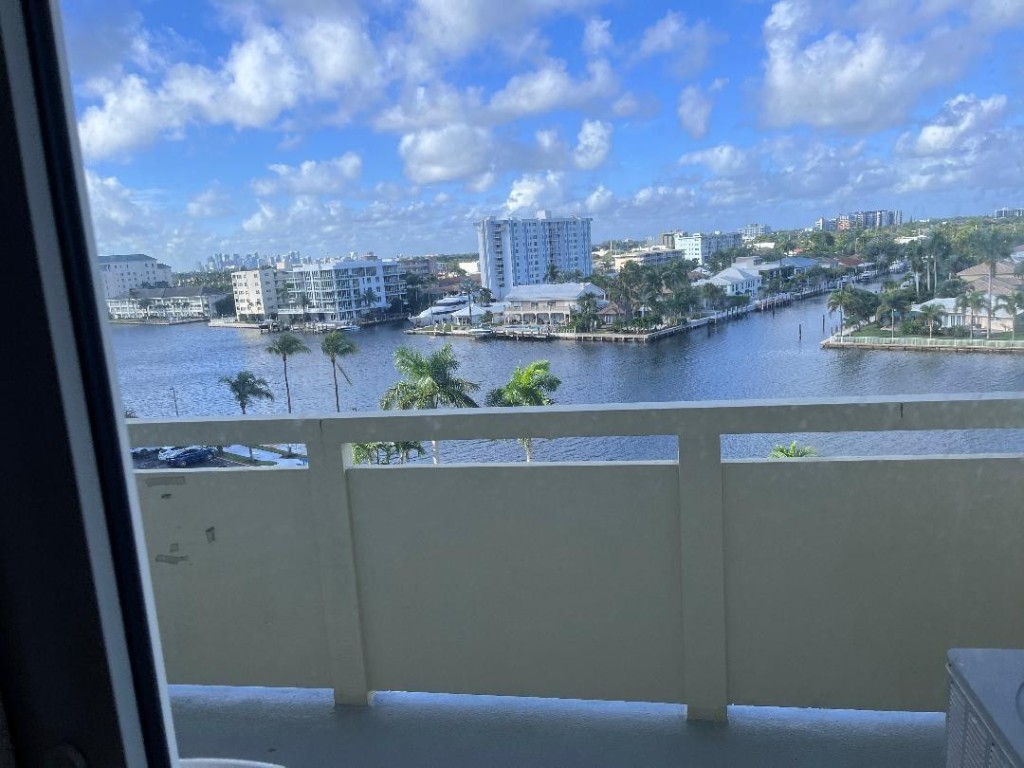 3200 NE 36th #703 Fort Lauderdale, FL 33308