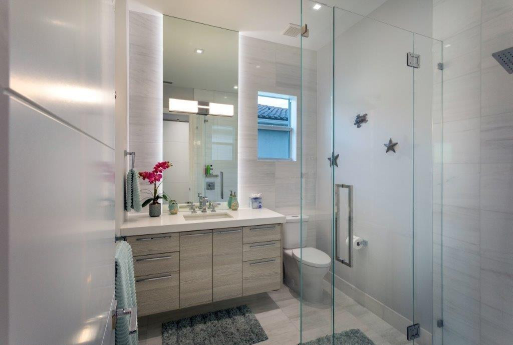 3129 NE 31st Lighthouse Point, FL 33064