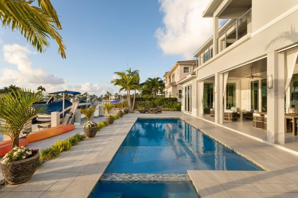 3129 NE 31st Lighthouse Point, FL 33064