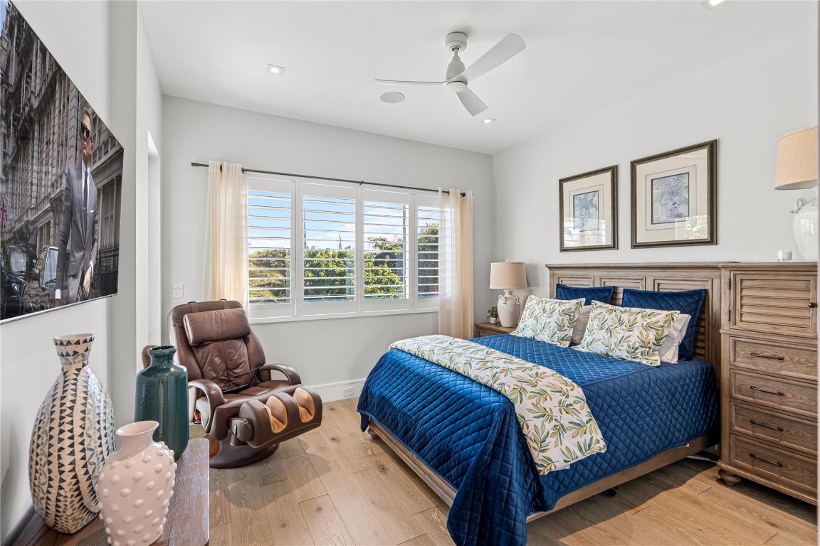 3129 NE 31st Lighthouse Point, FL 33064