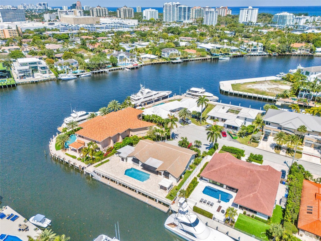 633 4th Key Fort Lauderdale, FL 33304