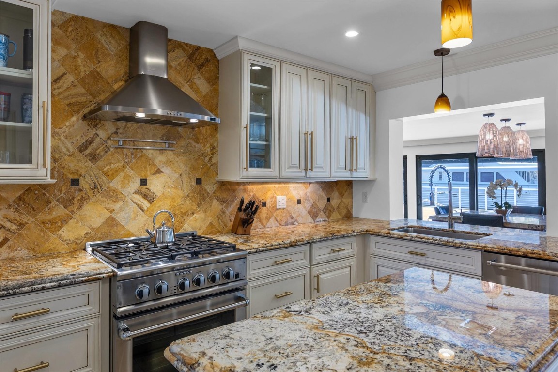 633 4th Key Fort Lauderdale, FL 33304