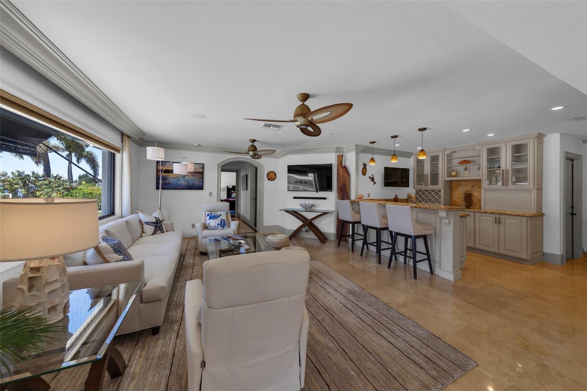 633 4th Key Fort Lauderdale, FL 33304