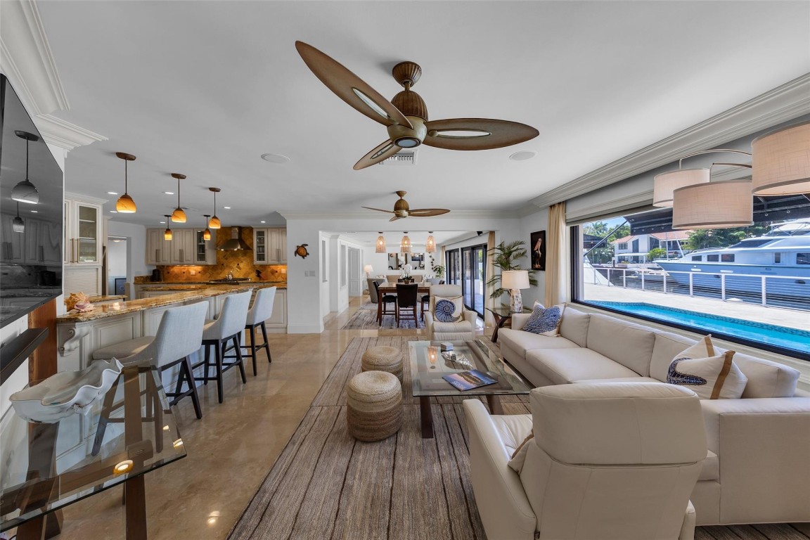 633 4th Key Fort Lauderdale, FL 33304