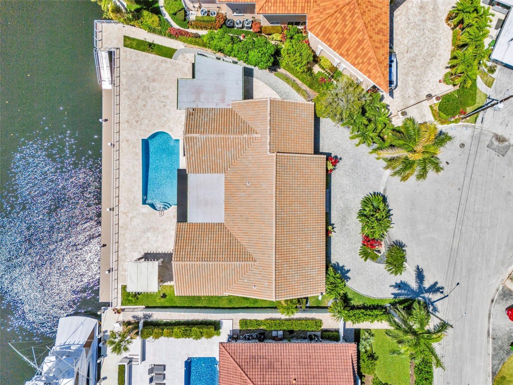 633 4th Key Fort Lauderdale, FL 33304