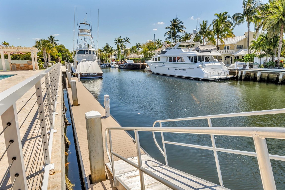 633 4th Key Fort Lauderdale, FL 33304