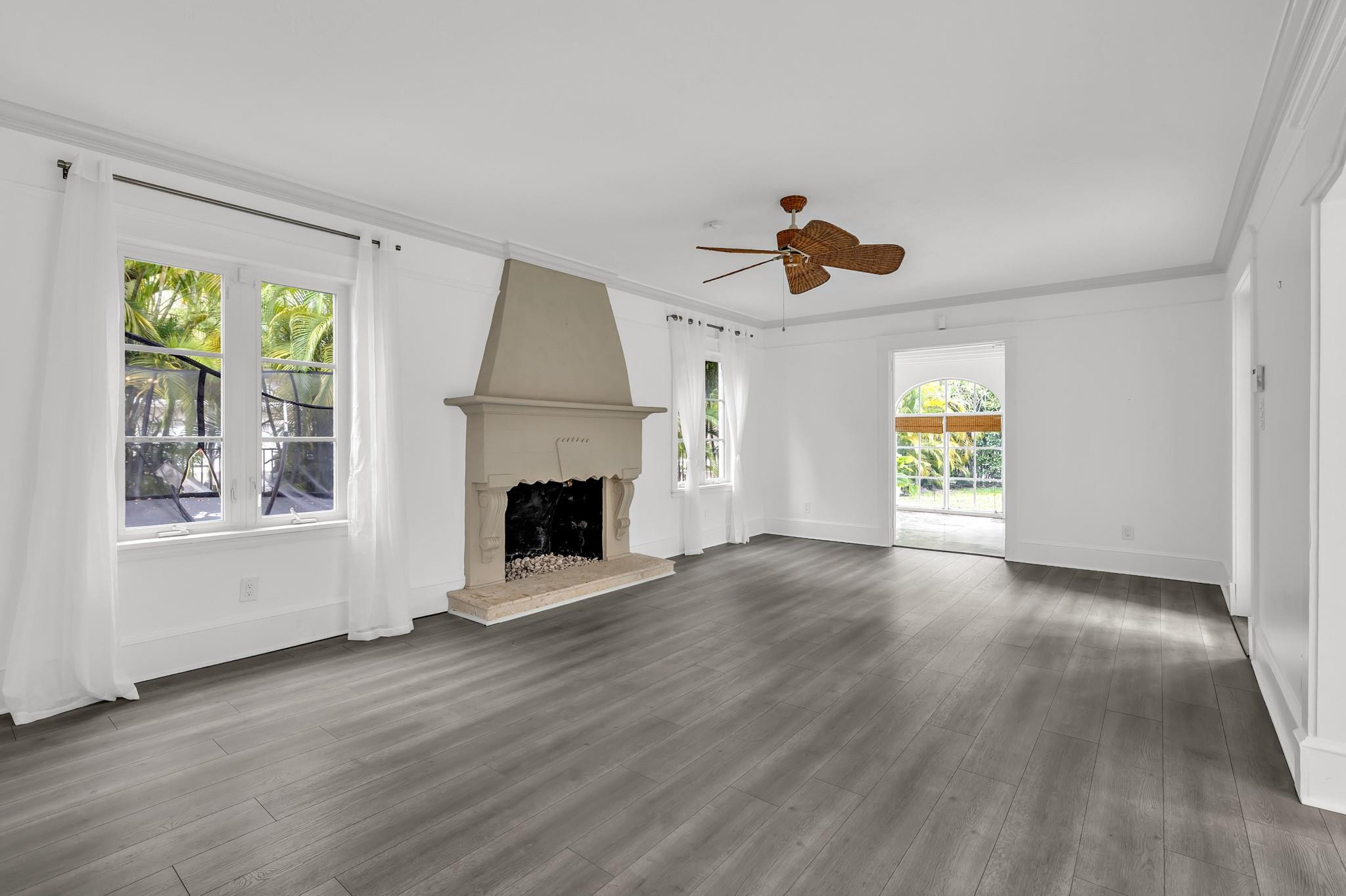 5960 N Bayshore Miami, FL 33137