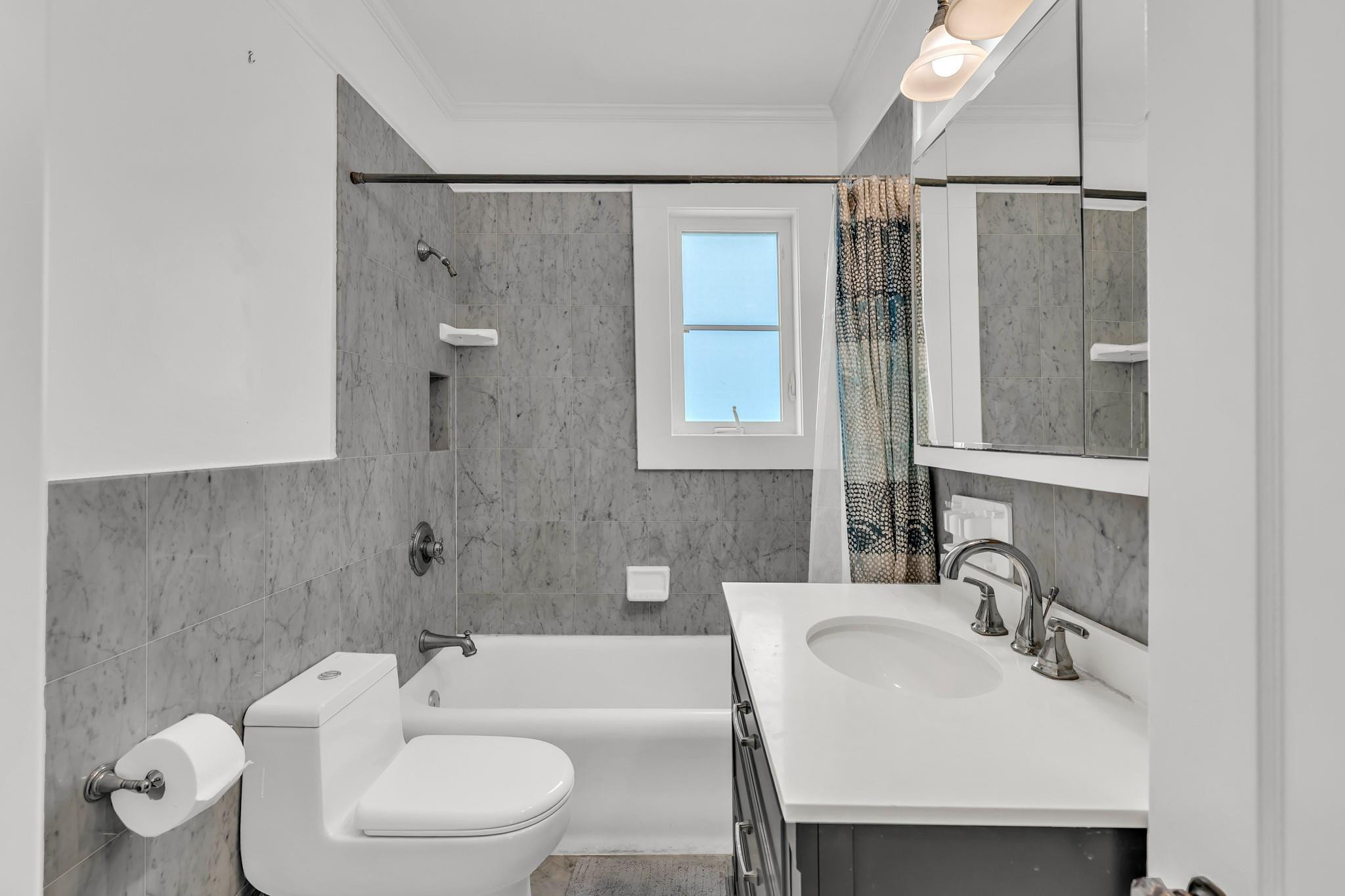 5960 N Bayshore Miami, FL 33137