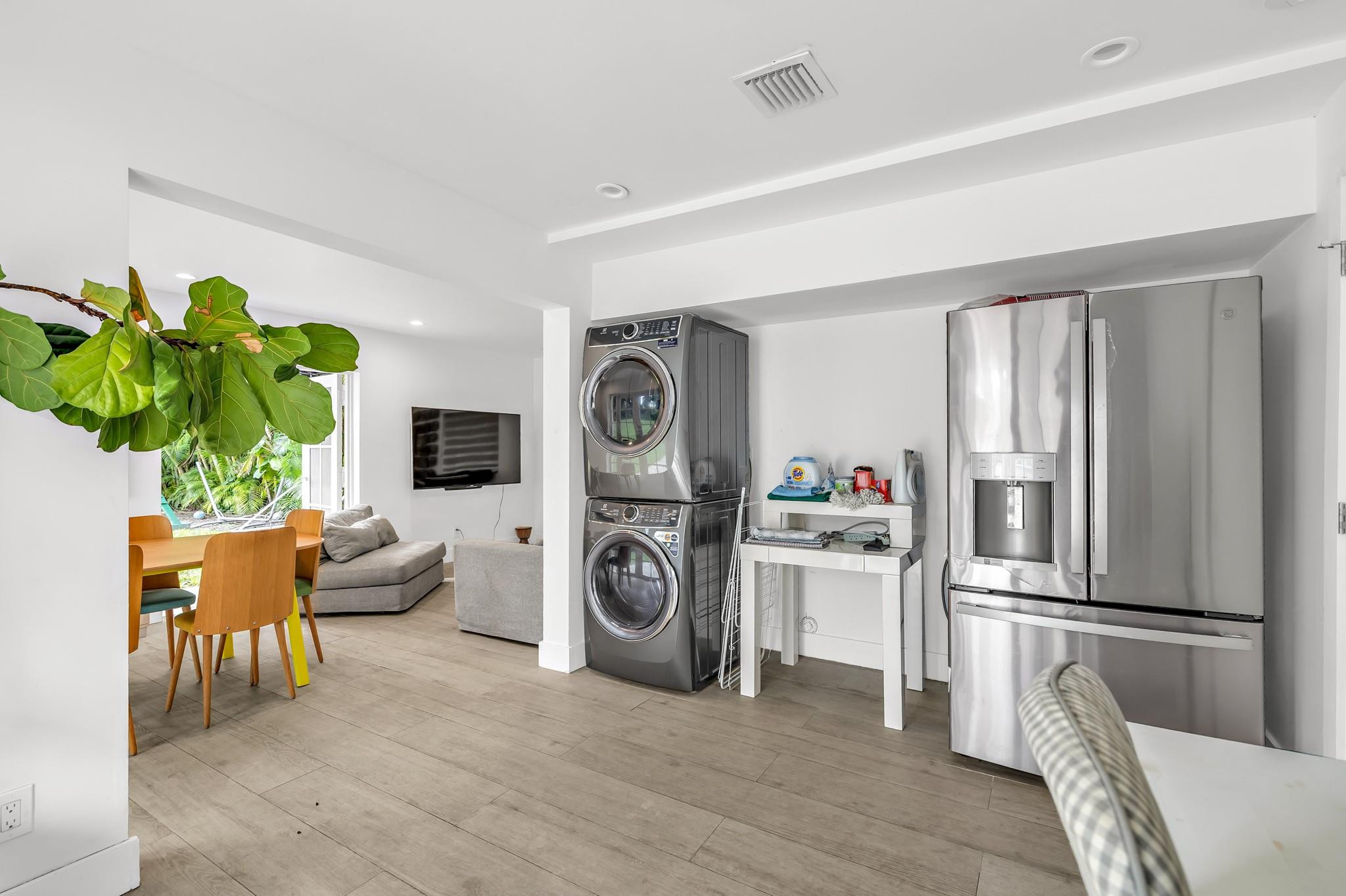 5960 N Bayshore Miami, FL 33137