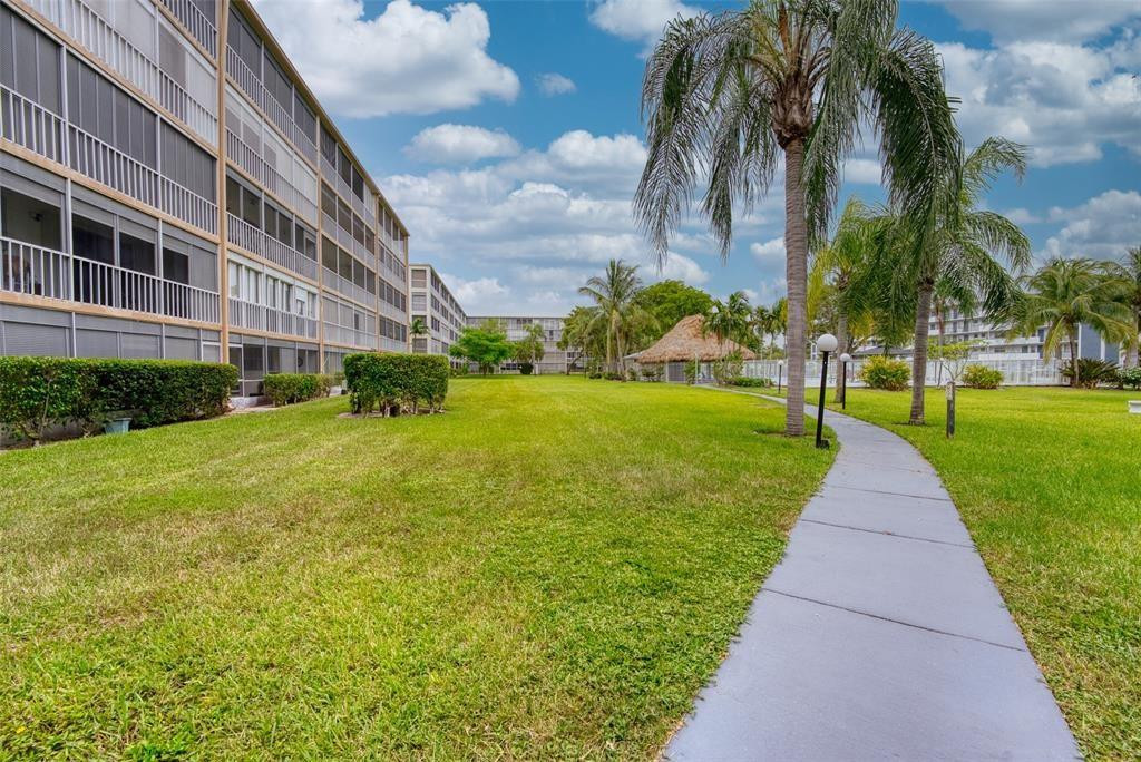 4700 Washington #105 Hollywood, FL 33021