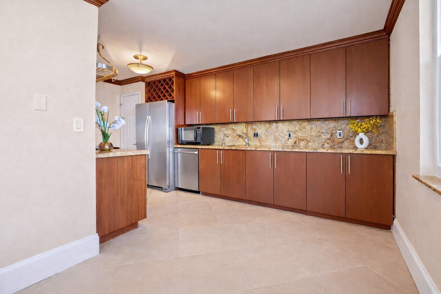 936 Intracoastal #19F Fort Lauderdale, FL 33304