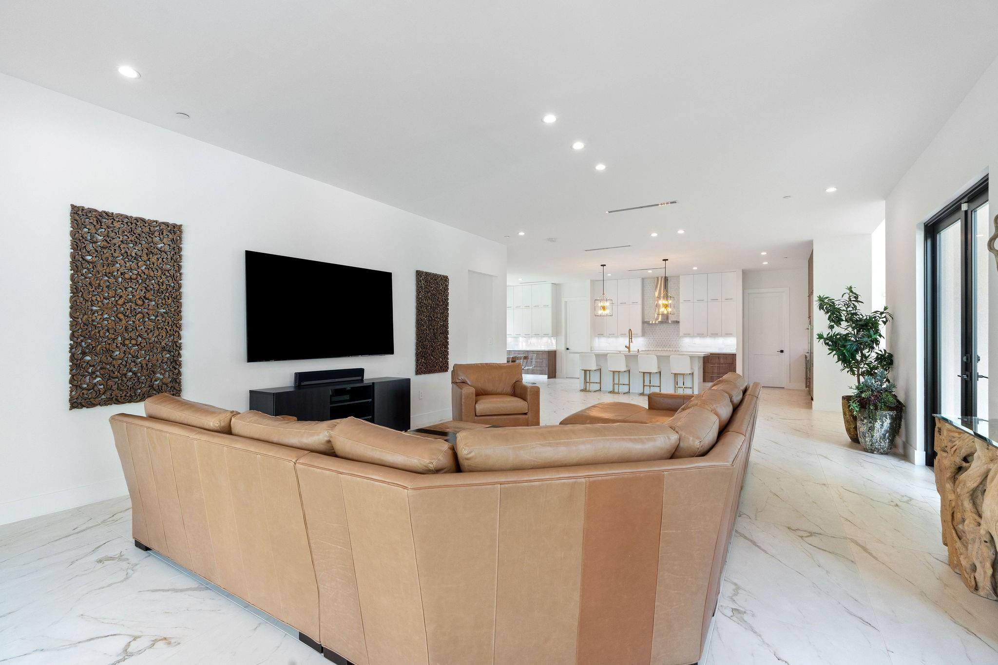 11861 NW 9th Plantation, FL 33325