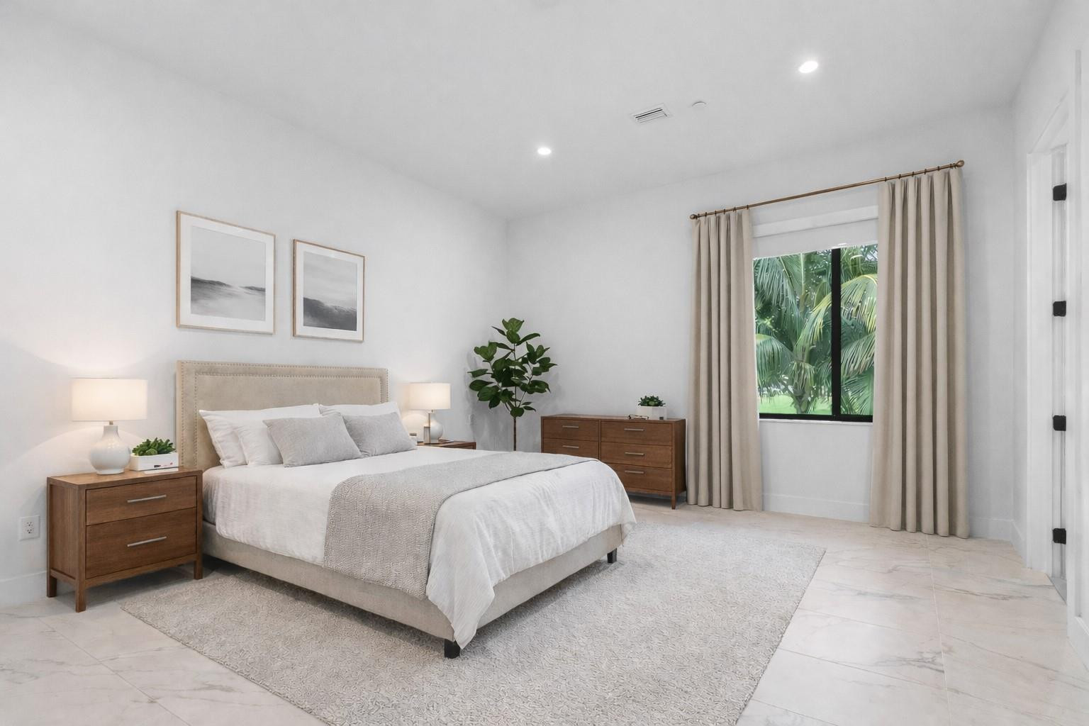 11861 NW 9th Plantation, FL 33325