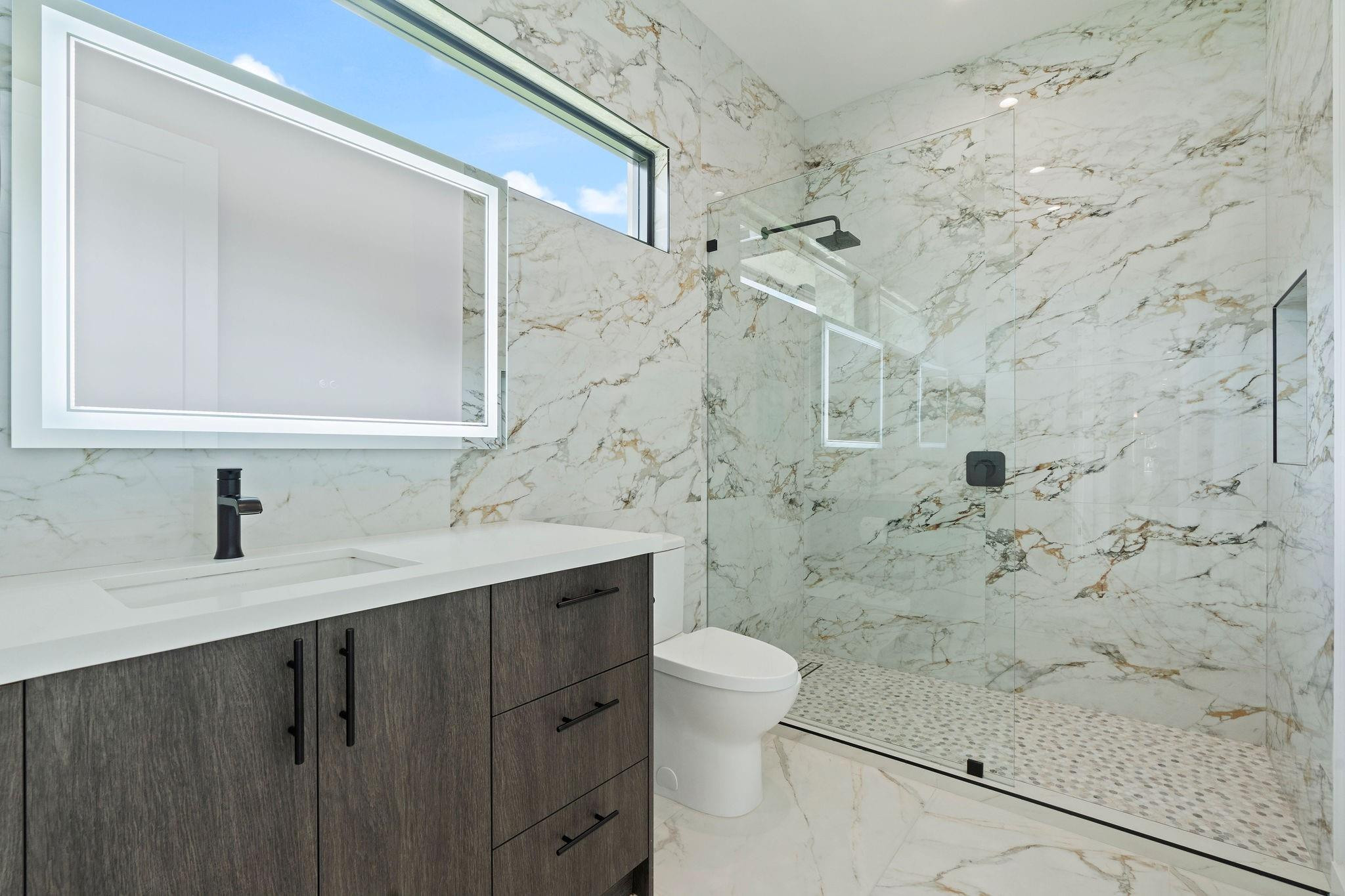 11861 NW 9th Plantation, FL 33325