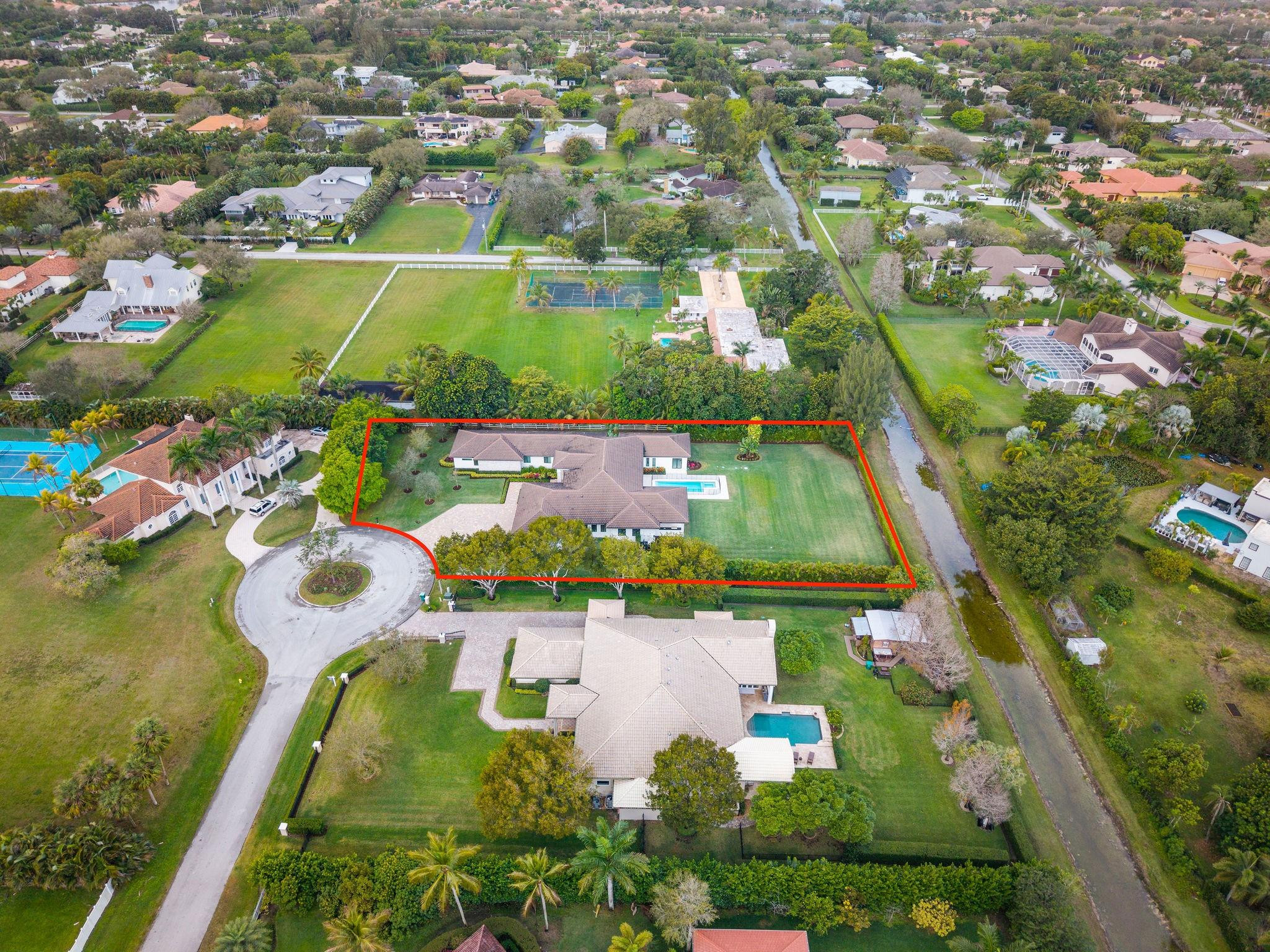 11861 NW 9th Plantation, FL 33325