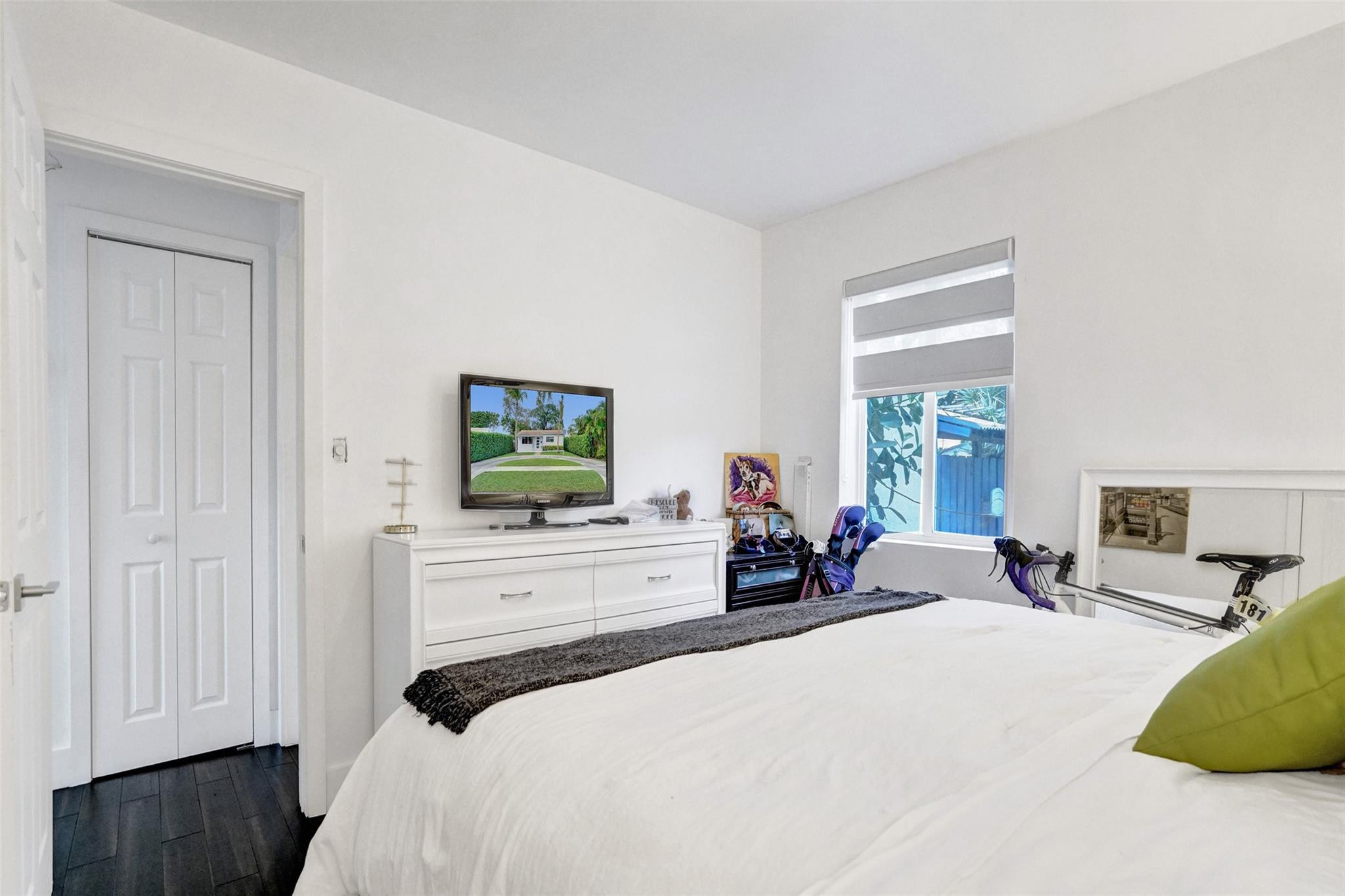 Undisclosed Address Hollywood, FL 33020